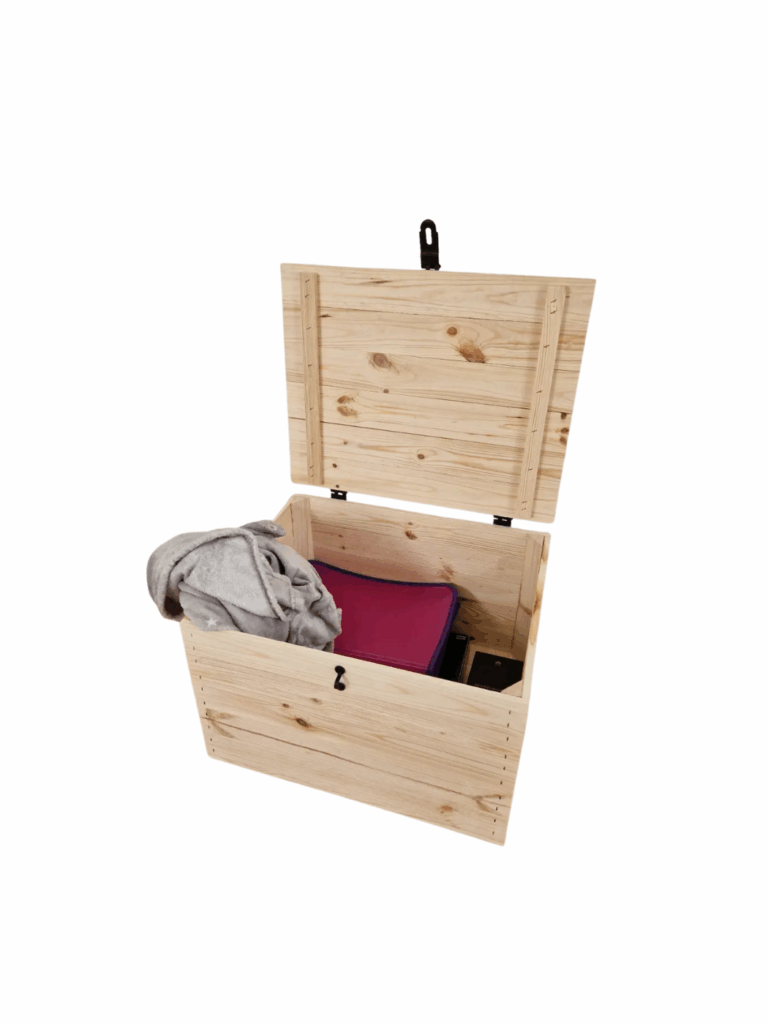 Crates with lid and lock — Trade